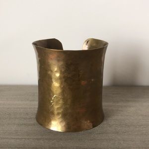 BonBon - Large brass cuff bracelet